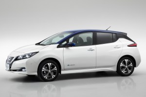nissan_leaf_2018_08